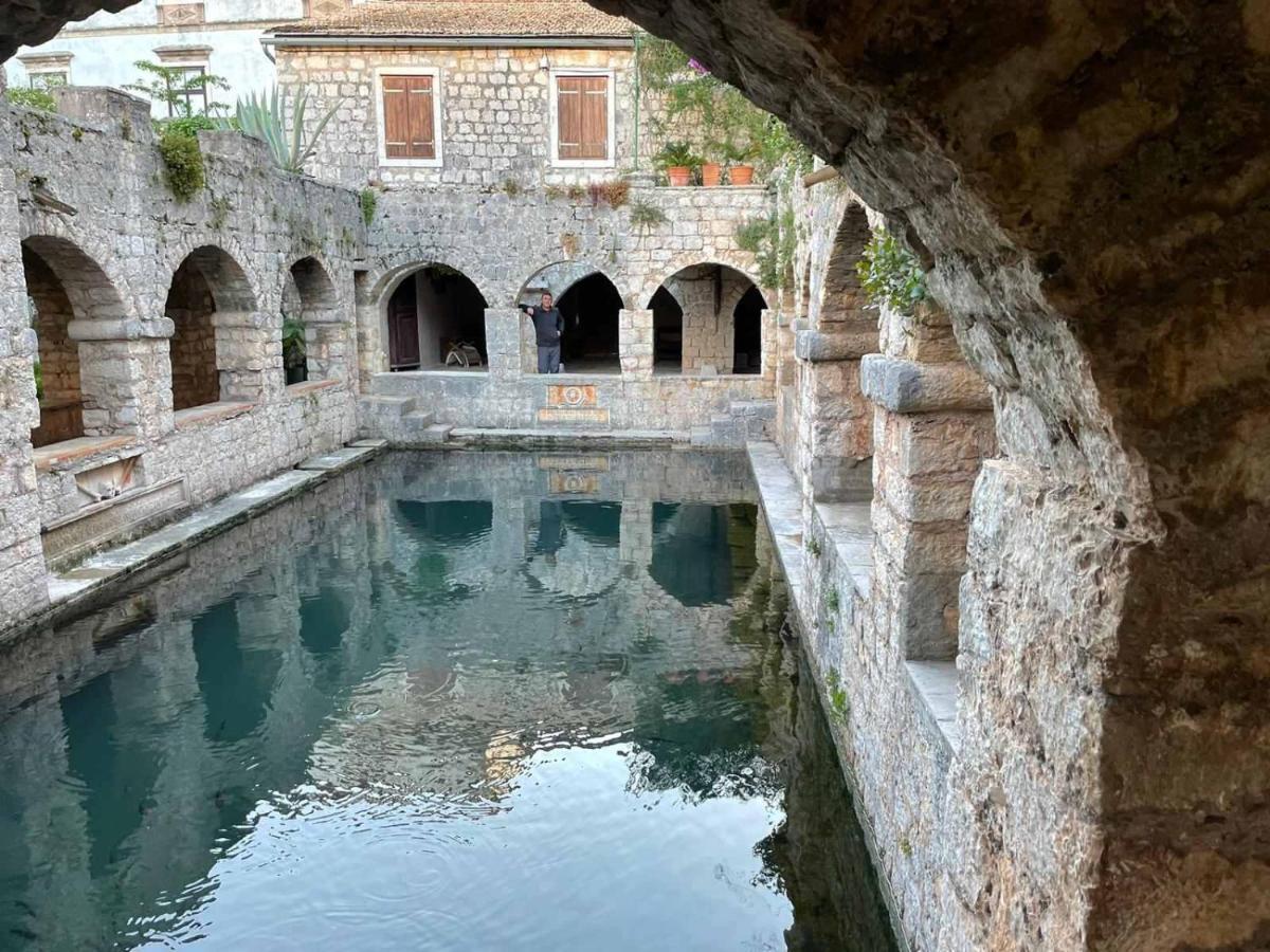 Apartman Tudor Stari Grad  Exterior photo